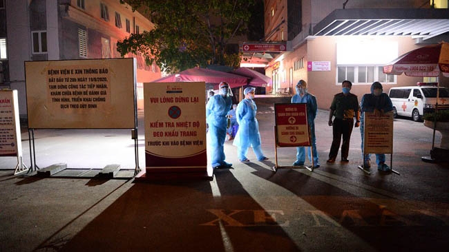 Lockdown imposed on E Hospital relates to COVID-19 patient in Hanoi